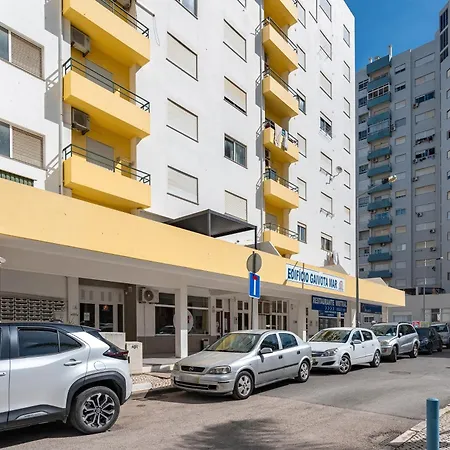 Joana Da Rocha Apartment